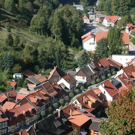 Hotel Garni Weisses Ross Stolberg i. Harz Екстериор снимка