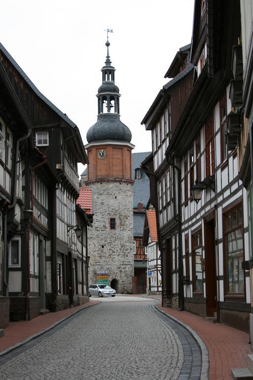 Hotel Garni Weisses Ross Stolberg i. Harz Екстериор снимка